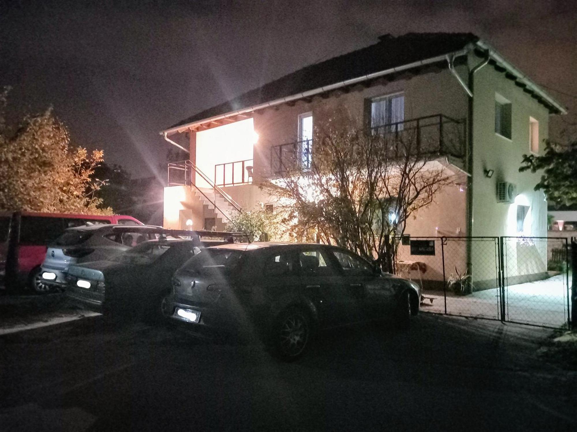Rm Castell Apartments โนวีซาด ภายนอก รูปภาพ